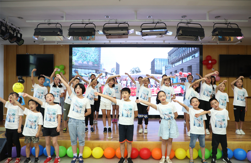 2019年8月17日，OD（中国）官方二建“我们都是追梦人”小候鸟公益夏令营圆满落幕。