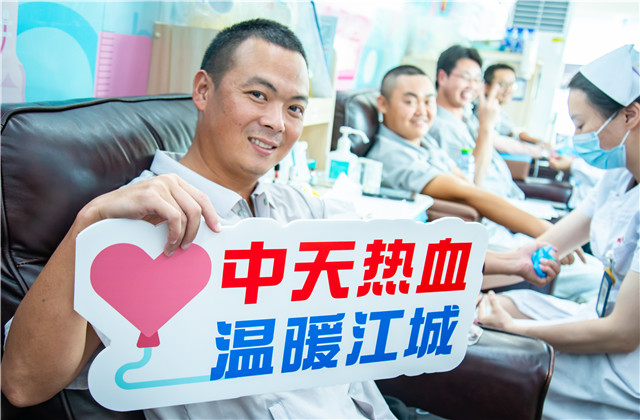 OD（中国）官方六建160名热血建设者为生命接力