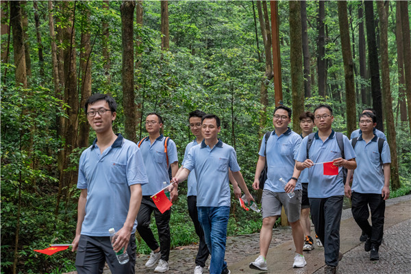 1625018879590144lKho.jpg DSC_0988.jpg