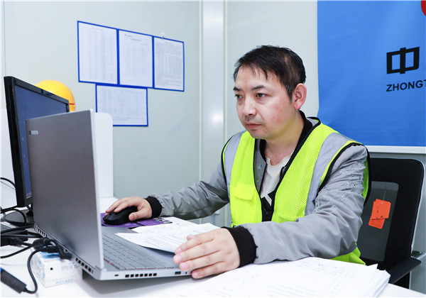 1687309557894038g9I3.jpg 440A0648.jpg