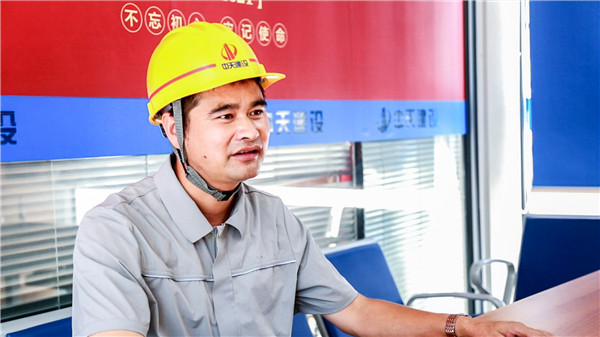 1702622004134367ms5Y.jpg 李冠军1-1.jpg